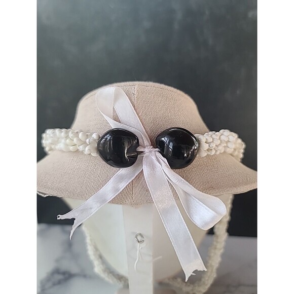 Vintage Beaded Shell Necklace, READ - Picture 4 of 10